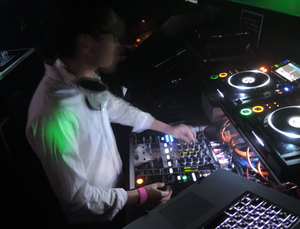 DJ ICHIRO@PARK-2014.jpg
